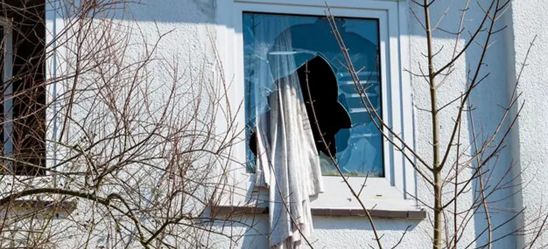 Storm Window Installation Contractors in Pacifica, CA